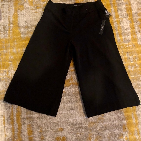 NWT Vertigo Black Culotte Pants Sz 12 - Picture 2 of 5